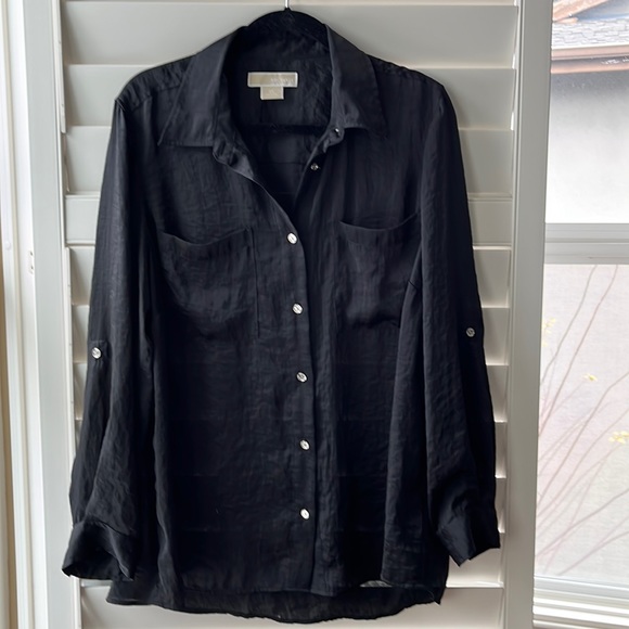 MICHAEL Michael Kors Tops - Michael Kors black satiny button down women’s size 1X shirt. Silver butt…
